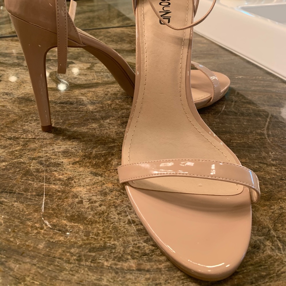 Stuart Weitzman Knock off sandals